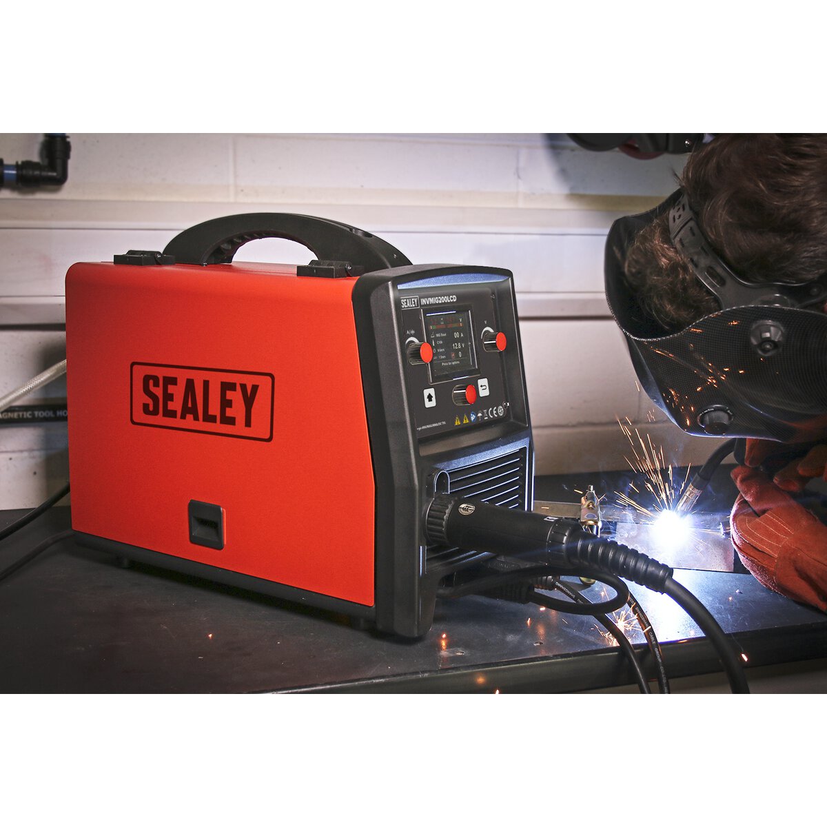 Inverter Welder MIG, TIG & MMA 200Amp with LCD Screen
