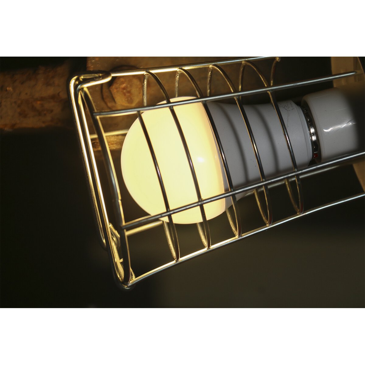 Bulb 10W/230V SMD LED 3000K E27 Edison Screw Cap - Warm White Light