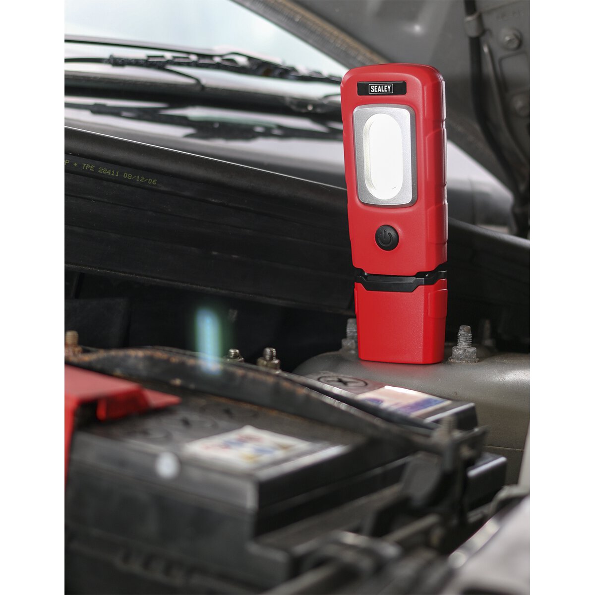 Rechargeable 360° Inspection Lamp 3W COB + 1W LED Red Lithium-Polymer