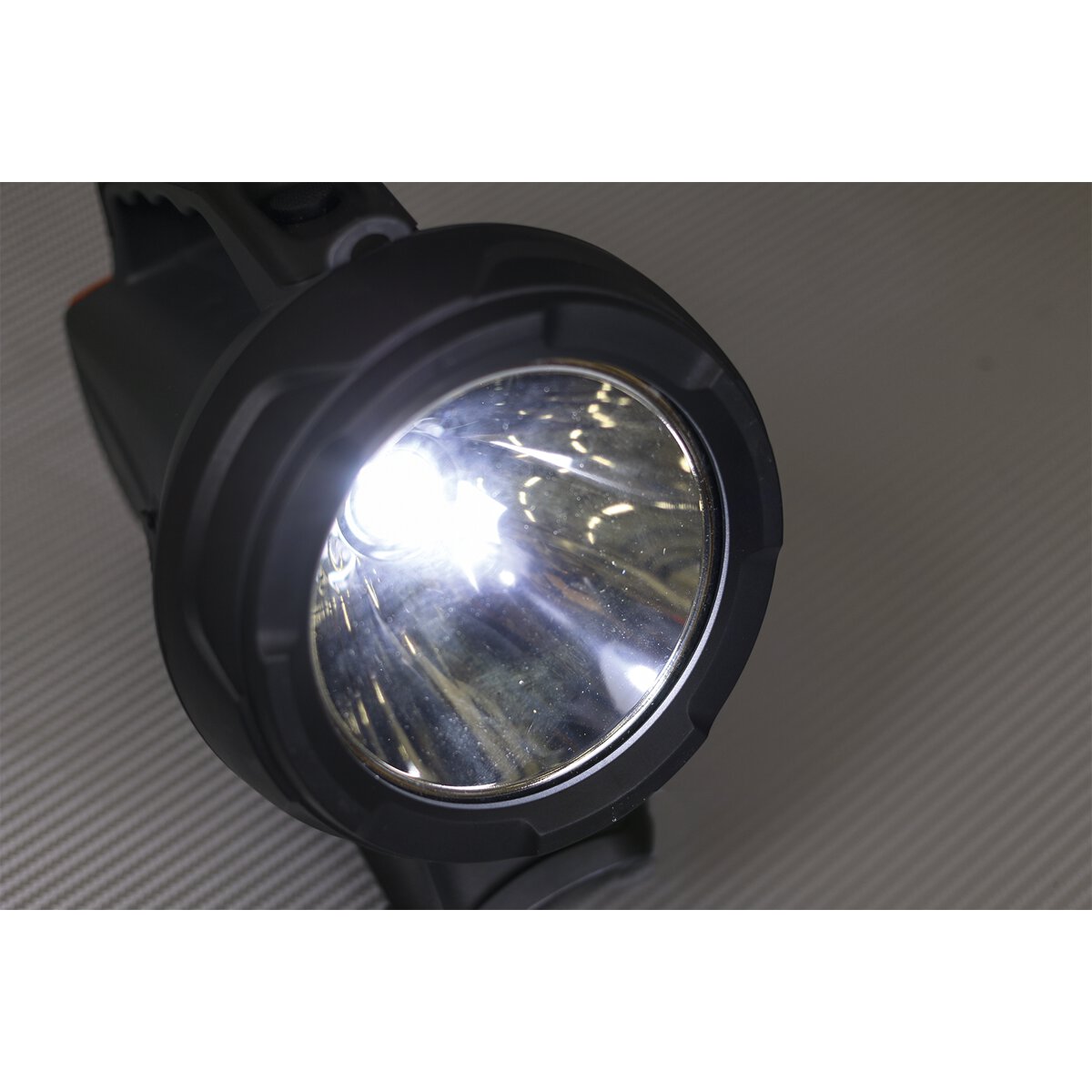 Rechargeable Spotlight 5W CREE LED
