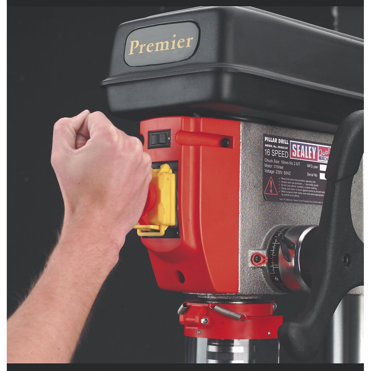Pillar Drill Bench 16-Speed 1050mm Height 230V