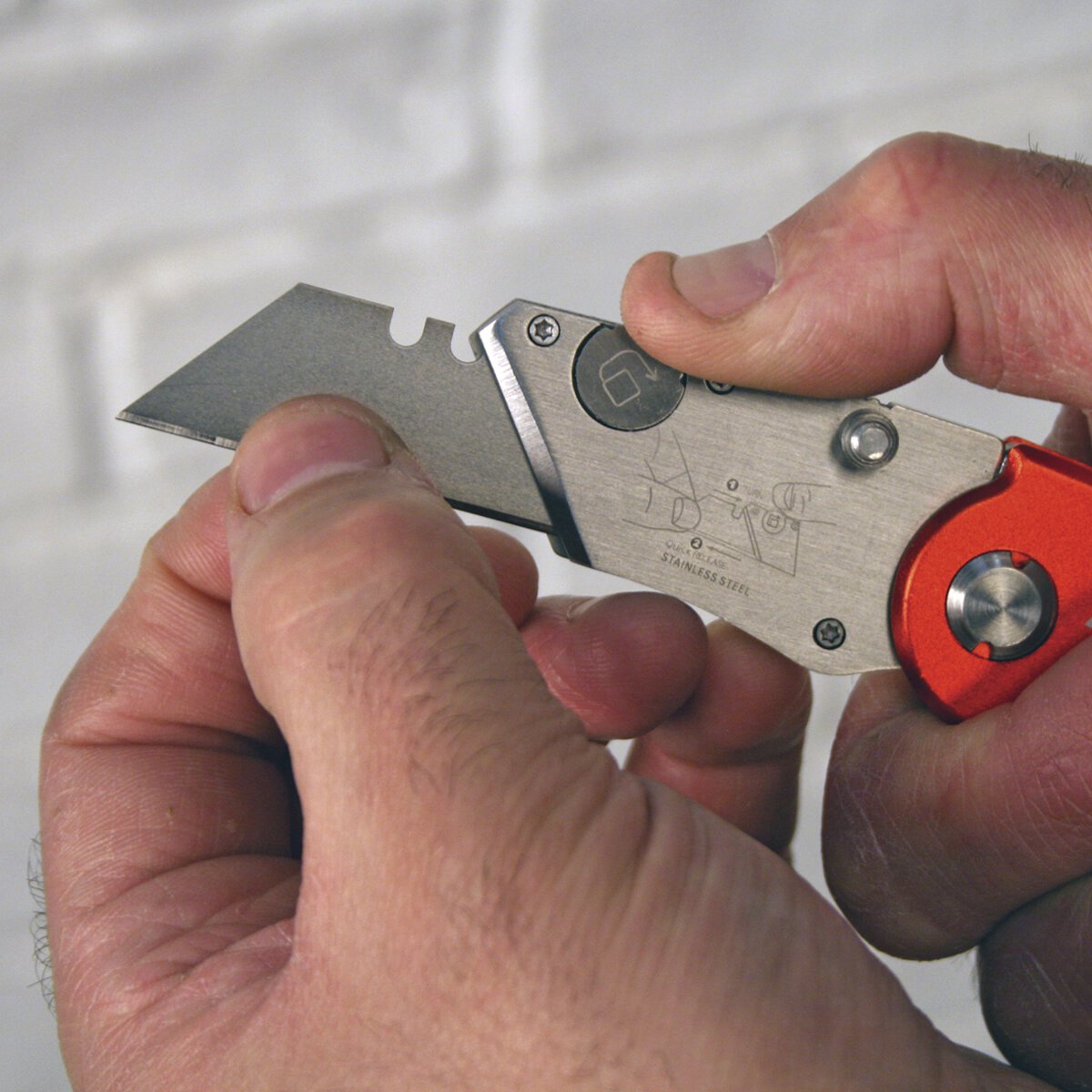 Pocket Knife Locking with Quick Change Blade