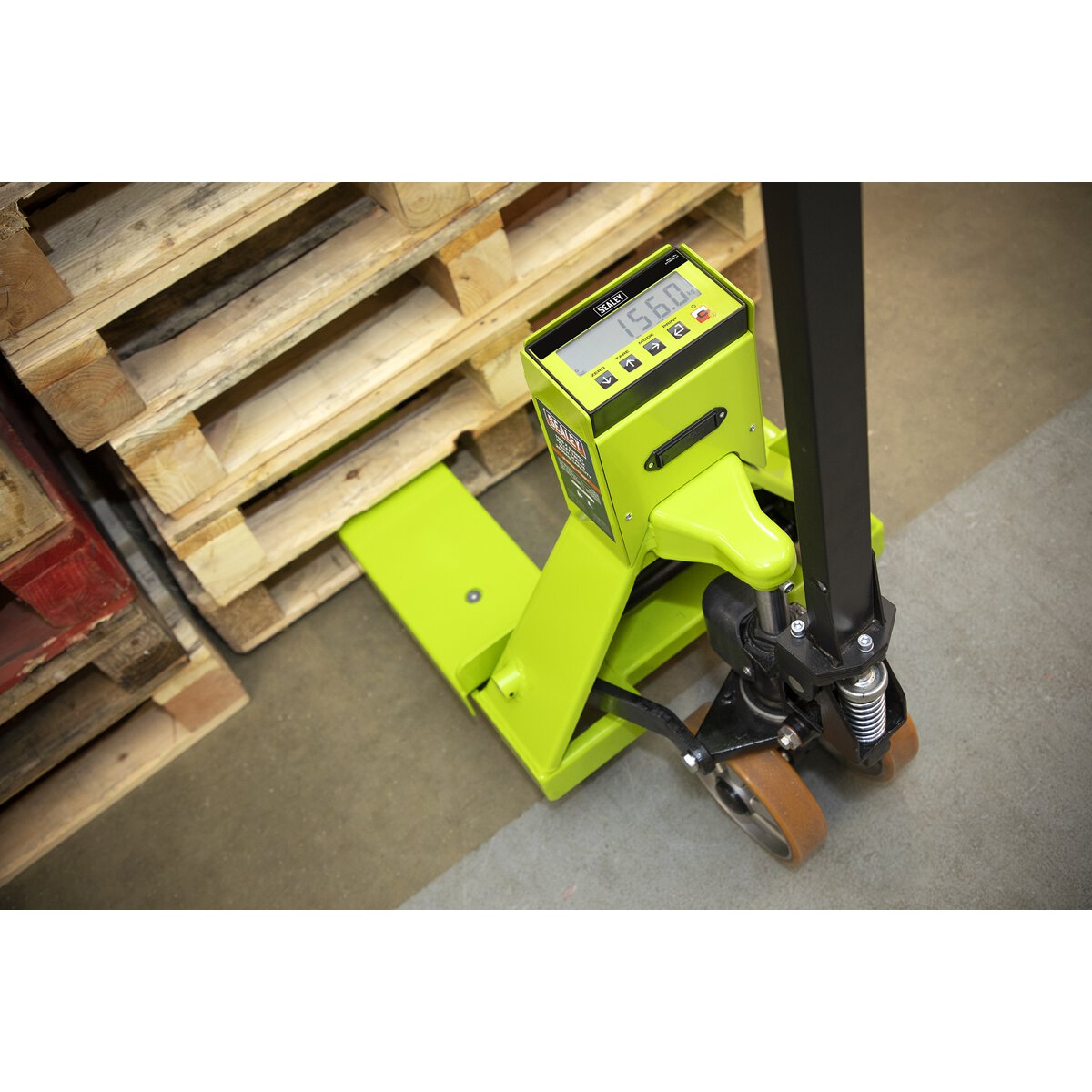 Pallet Truck 2500kg 1185 x 555mm with Scales