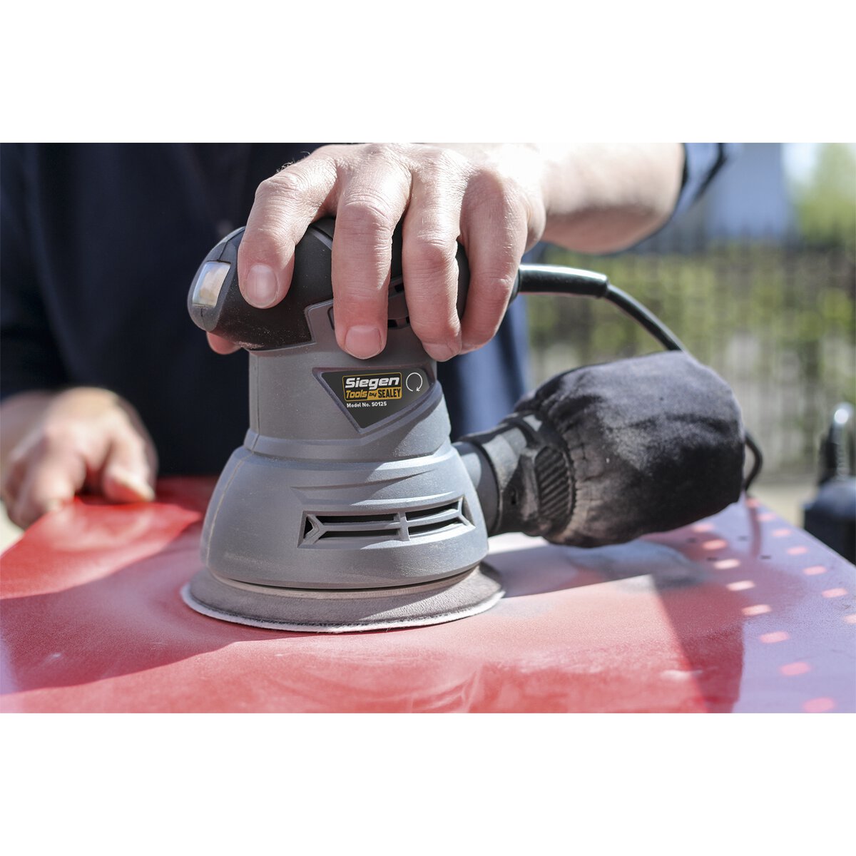 Dual Action Palm Sander Ø125mm 240W/230V