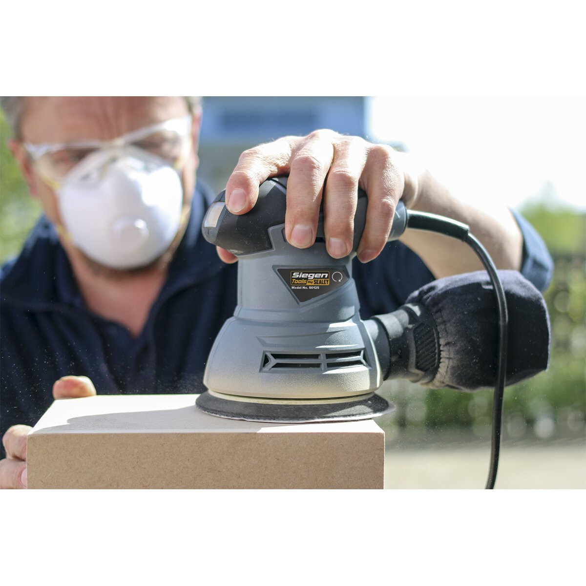 Dual Action Palm Sander Ø125mm 240W/230V