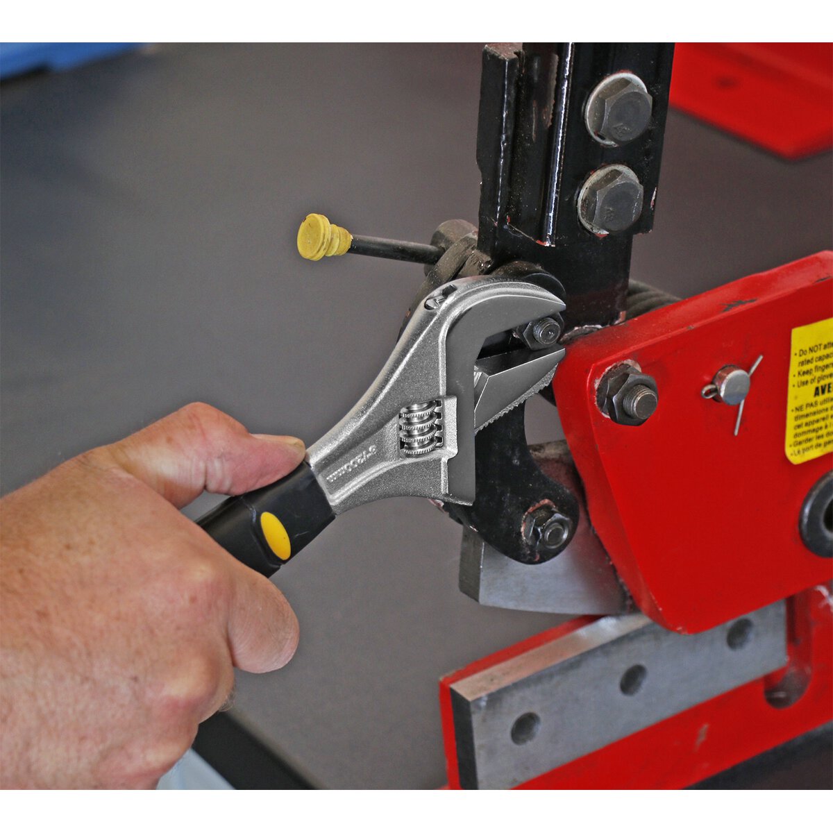 Adjustable Wrench with Extra Wide Jaw Capacity 200mm