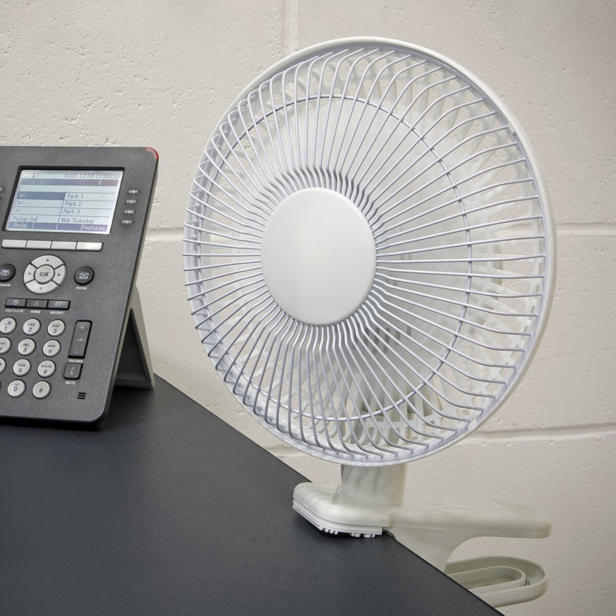Clip-On Fan 2-Speed 8" 230V