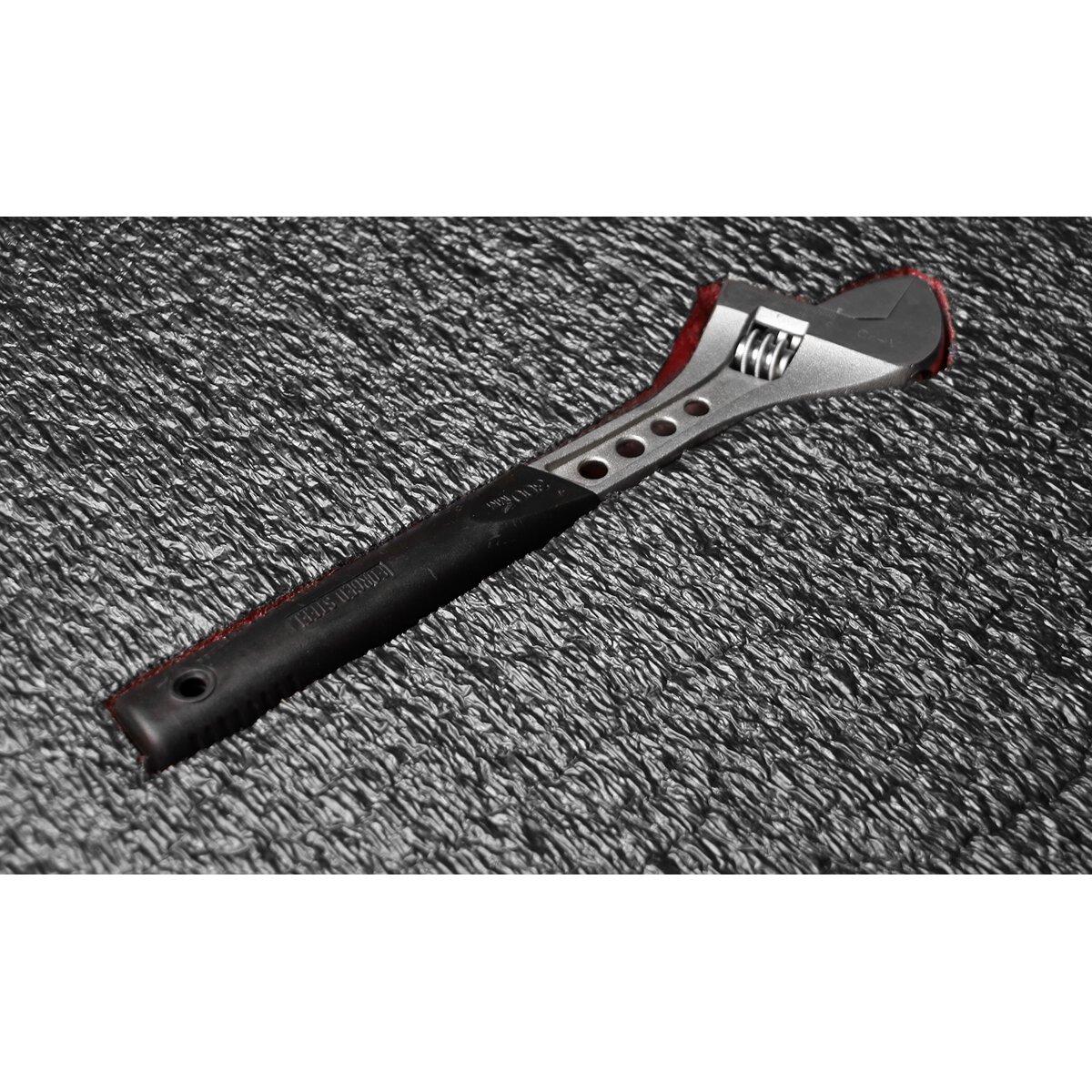 Easy Peel Shadow Foam Red/Black 1200 x 550 x 30mm