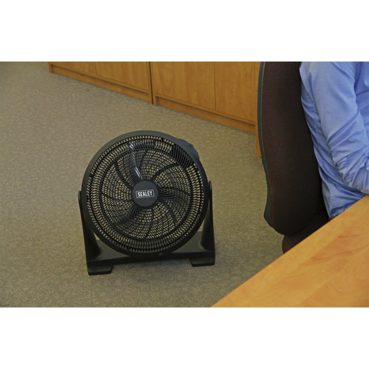 Desk/Floor Fan 3-Speed 16" 230V