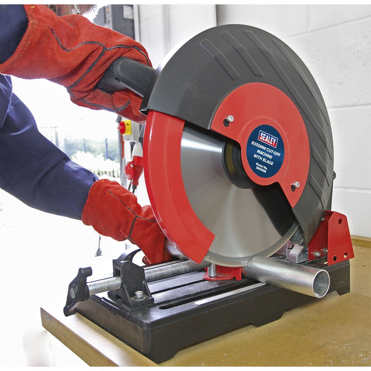 Cut-Off Machine Ø355mm 230V with Blade