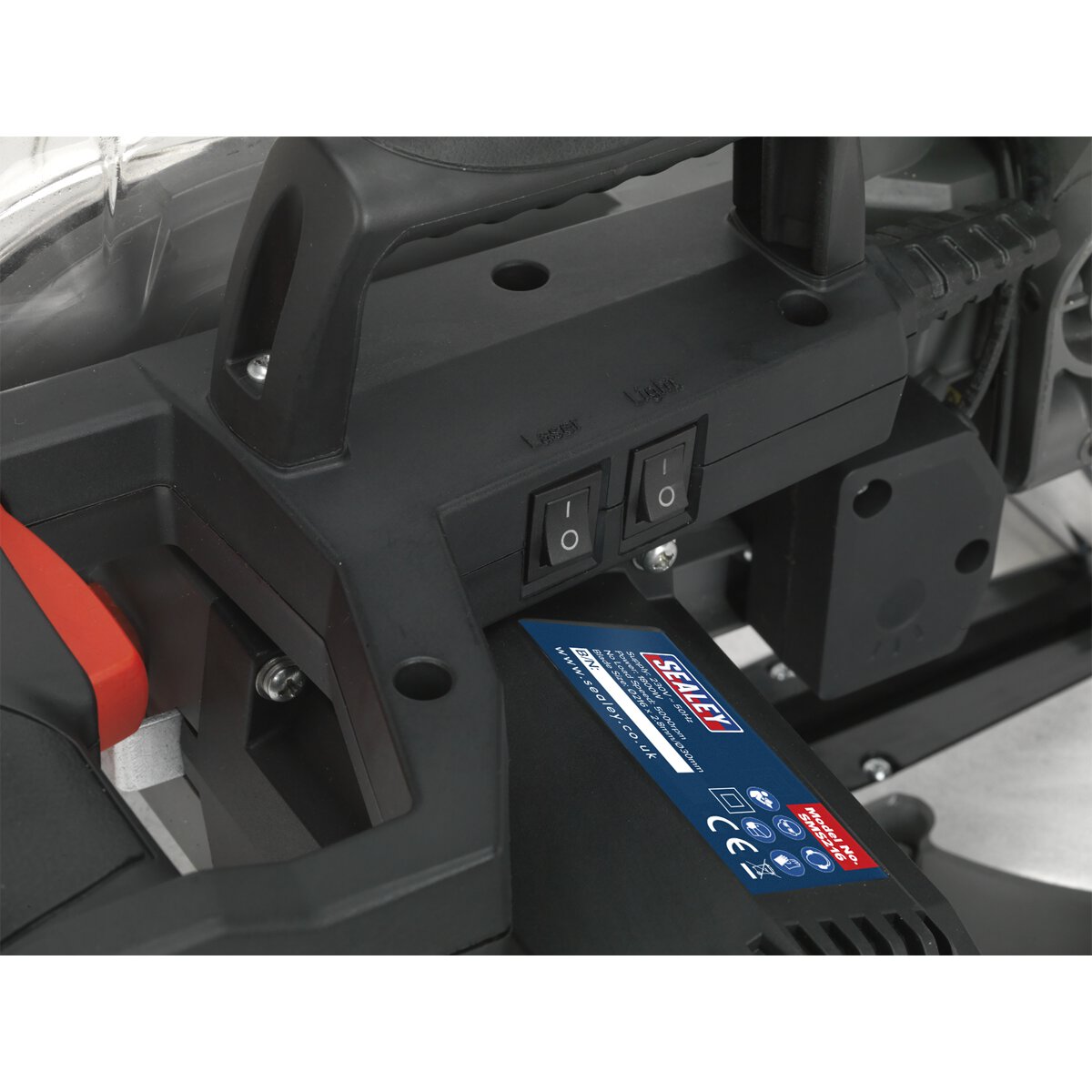 Double Sliding Compound Mitre Saw Ø216mm