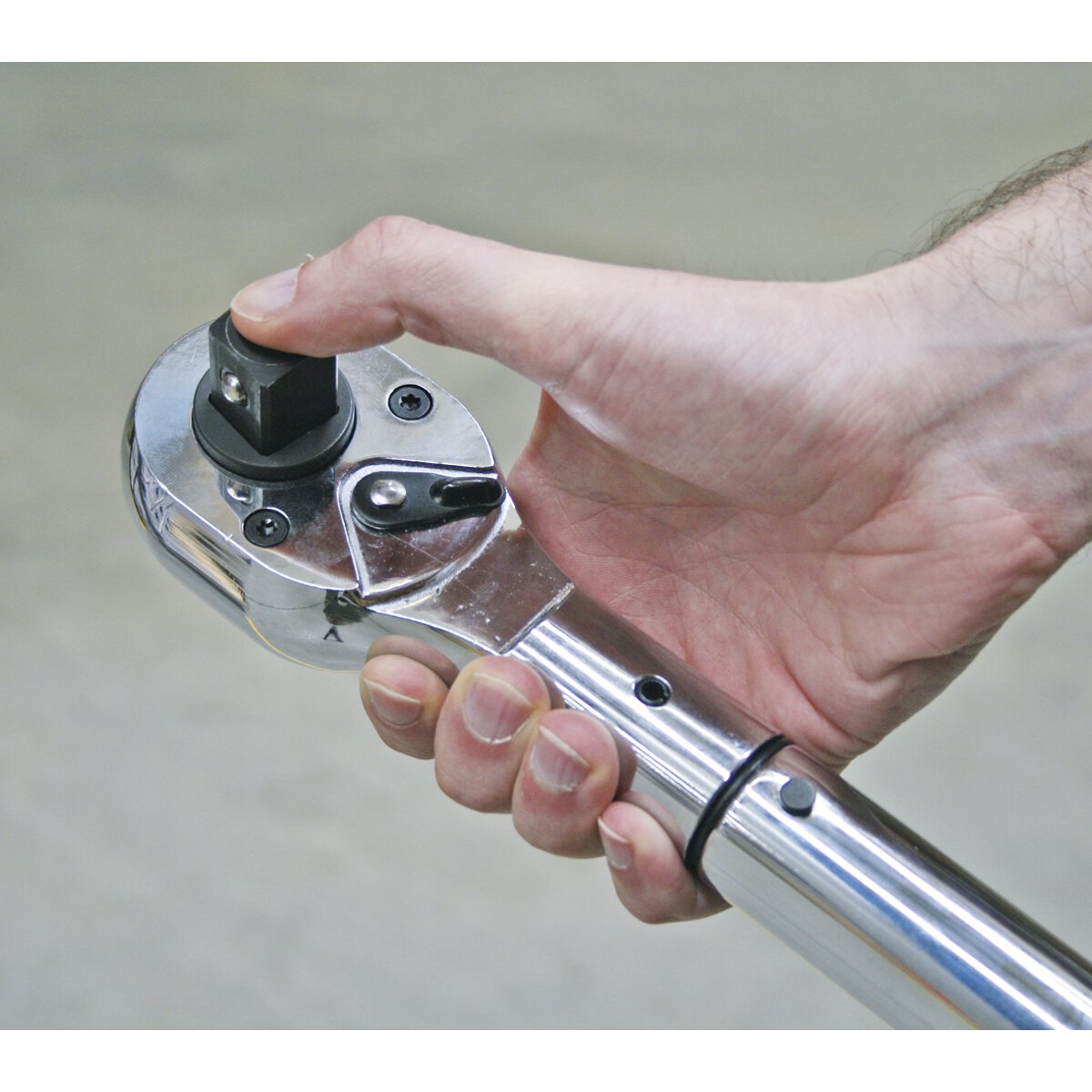 Torque Wrench 3/4"Sq Drive 237-983Nm(150-750lb.ft) Push-Through Calibrated