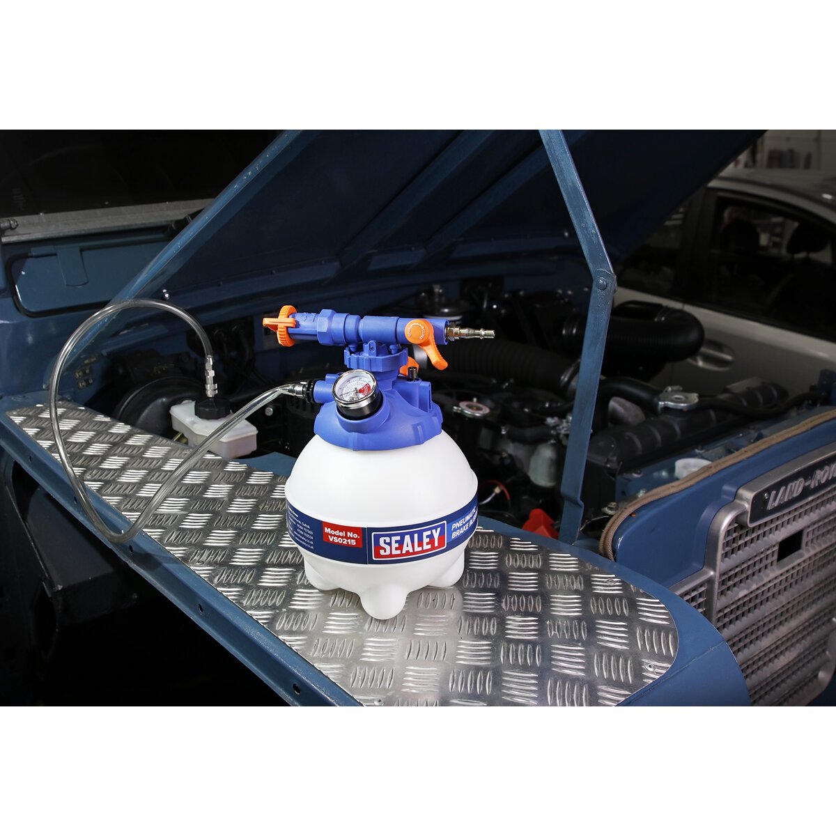 Pneumatic Brake Bleeder