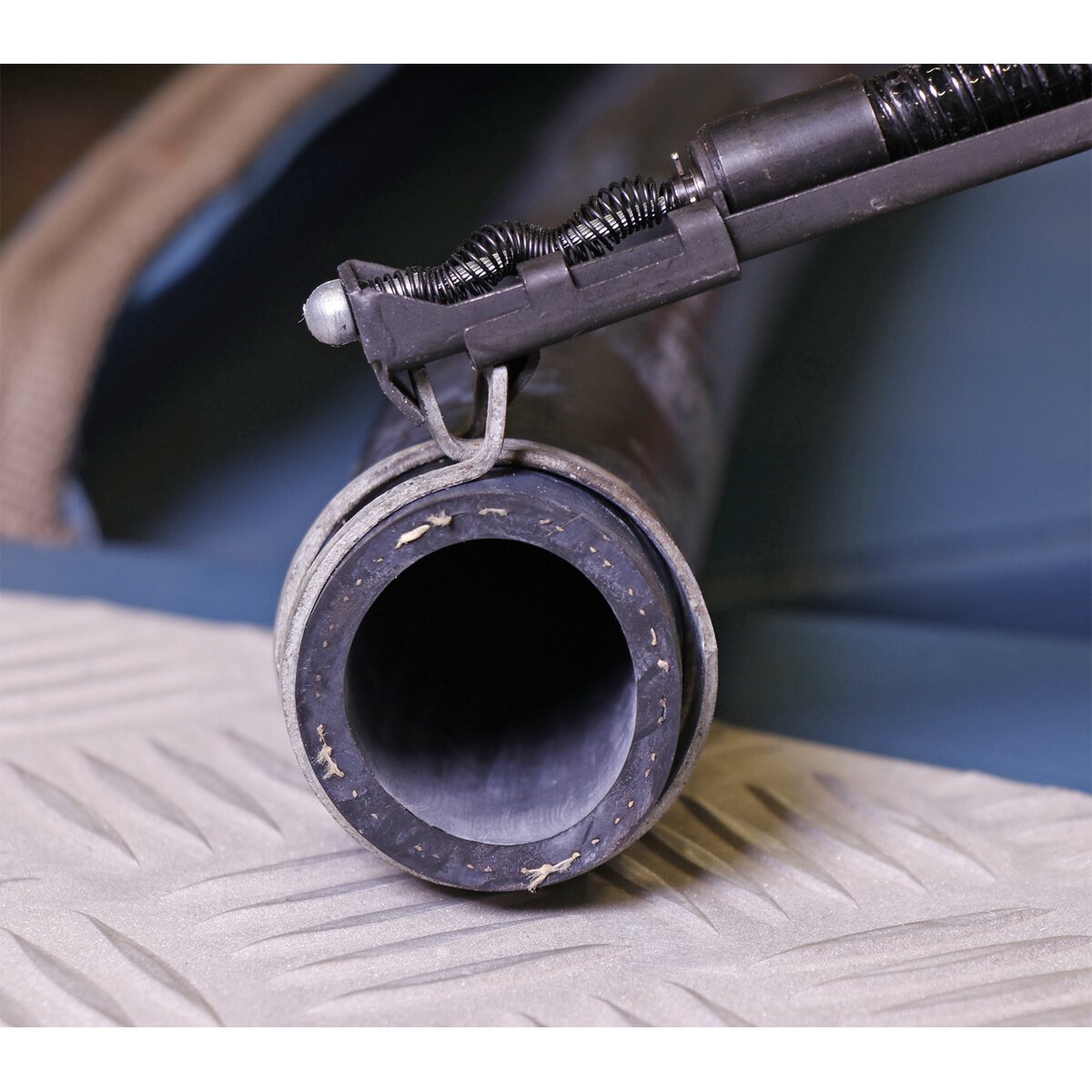Hose Clip Tool Remote Action Heavy-Duty