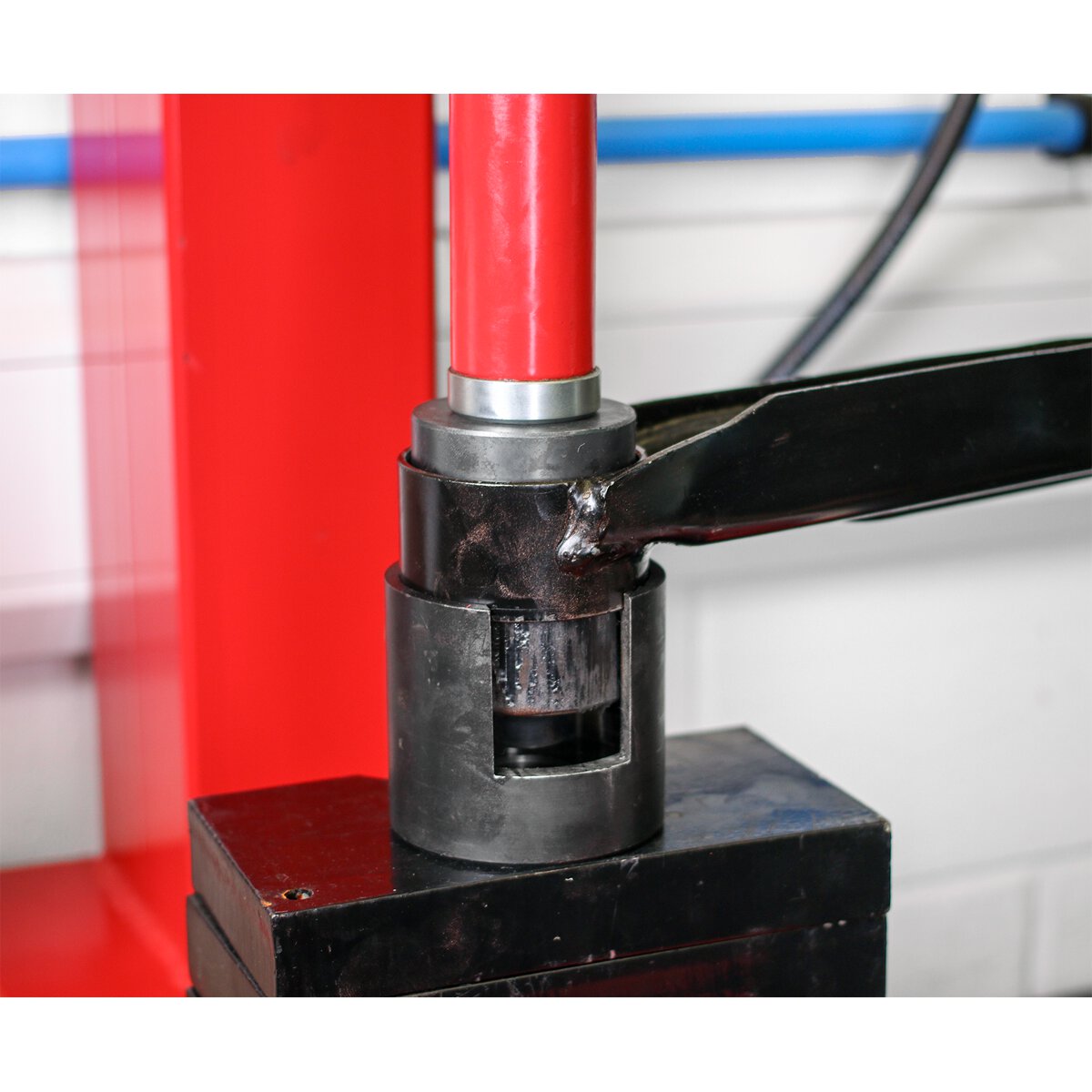Front Control Arm Bush Removal/Installation Tool - Ford Transit