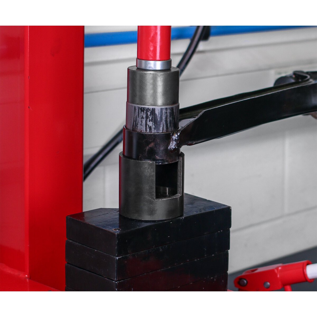 Front Control Arm Bush Removal/Installation Tool - Ford Transit