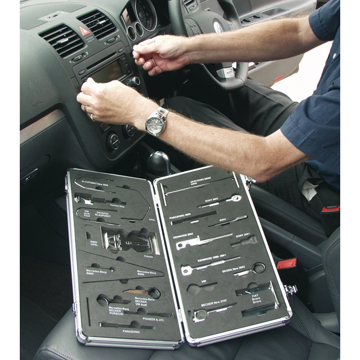 Radio Release Master Tool Set 46pc