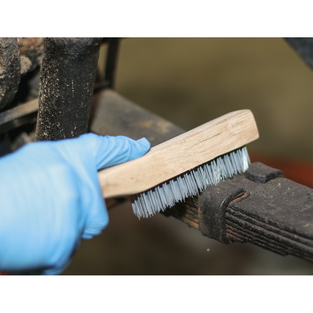 Engineer’s Wire Brush with Steel Fill 260mm