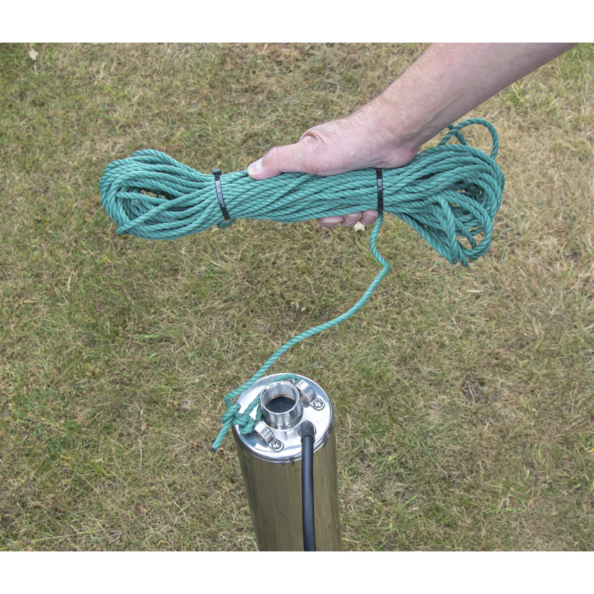 Borehole/Deep Well Pump 55m Head 9 Stage 230V