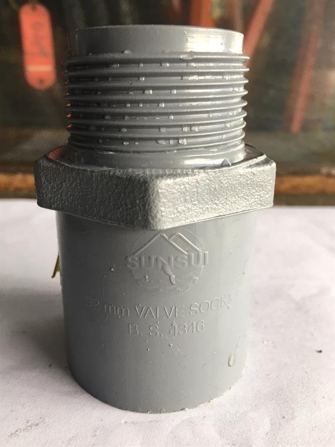 PVC FITTING VALVE SOCKET 1 1/4''