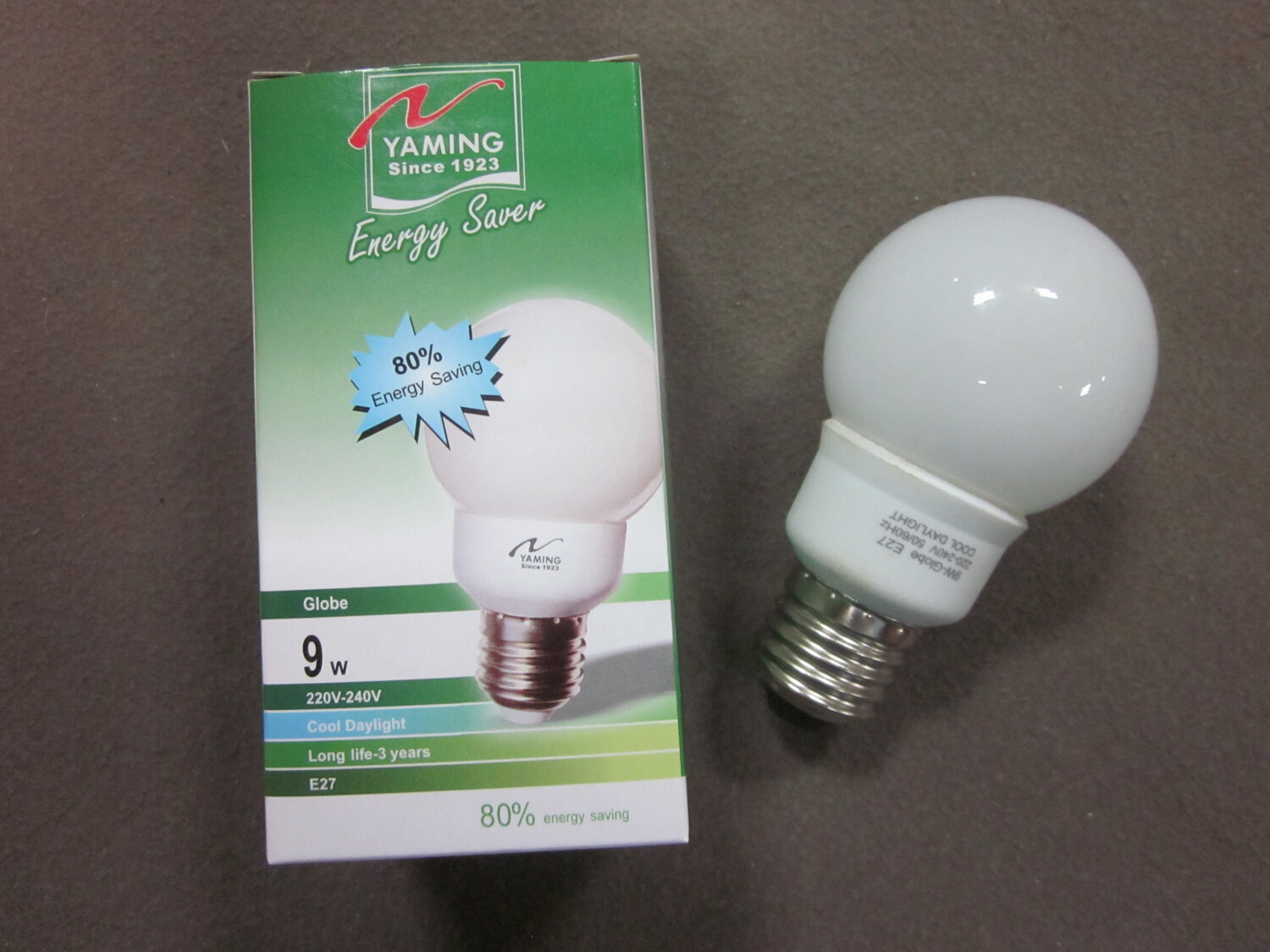 Lighting/Lamp/CFL Bulb/CFL 9W-Globe-DL-E27 (4 Pcs)