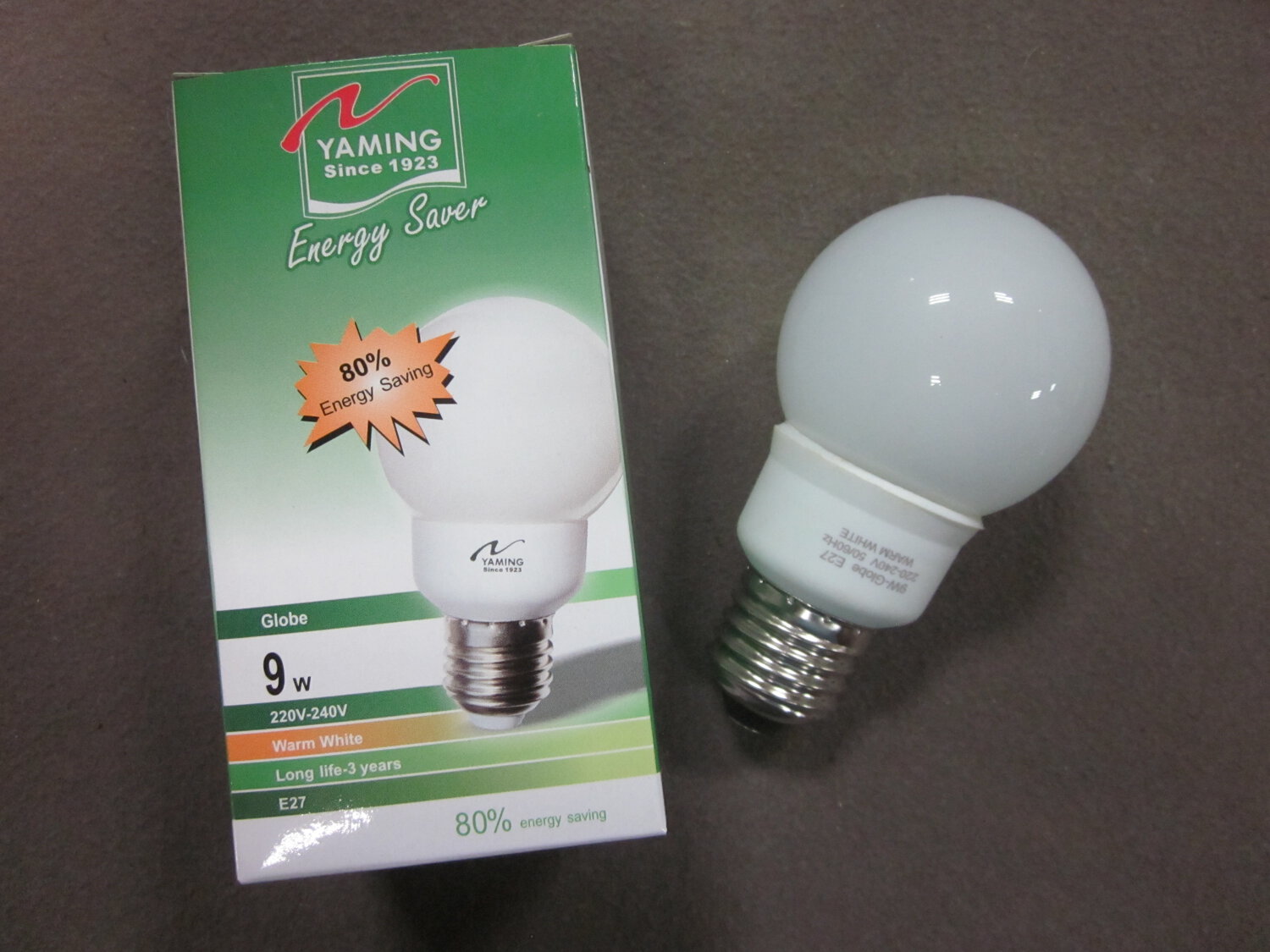 Lighting/Lamp/CFL Bulb/CFL 9W-Globe-WW-E27  (4 Pcs)
