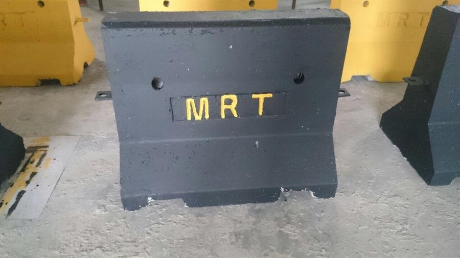 Tijara Road Divider