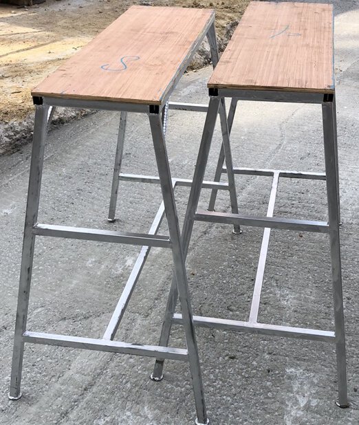 WORKING BENCH