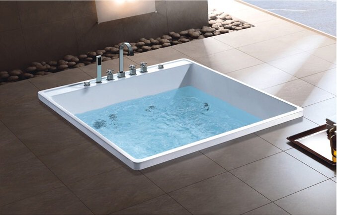 Built-In Massage Bath Tub