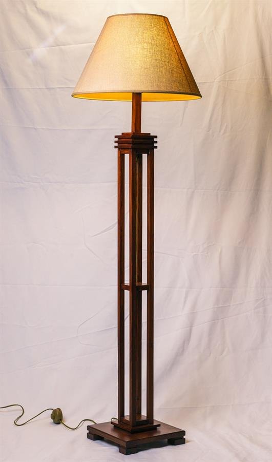 Floor Lamp with Classic Shade and Wood Stand / Base (Brown, Beige) [S-9038/1]