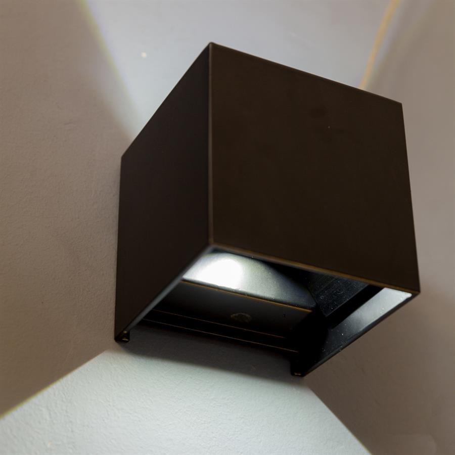 Weatherproof Garden Wall Lamp with Top Bottom Light and Steel Structure (Black) [W-6914/2X3W/DL]