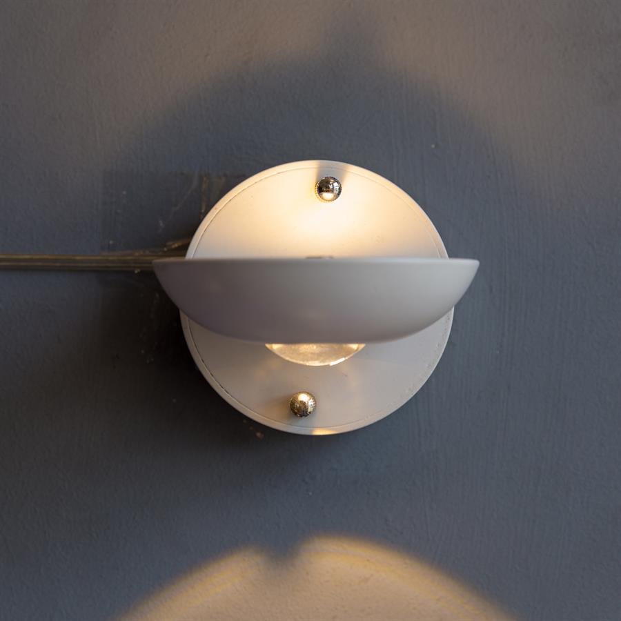 Wall Lamp with Top and Bottom Light and Steel Structure (White) [W-6953/2X3W]