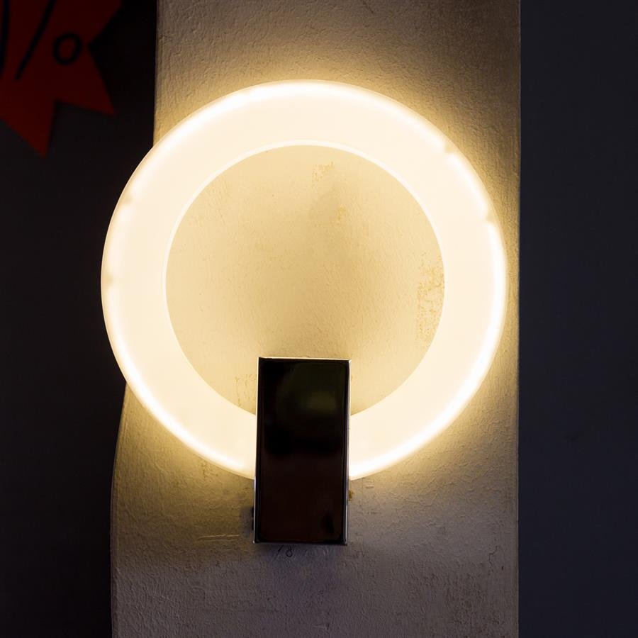 Wall Lamp with Ring Shape Shade and Steel Structure (Silver, White) [W-6683/15W]