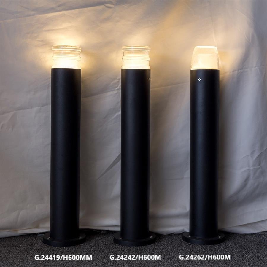 Garden Floor Lamp with Steel Structure (Black) [G.24242/H600MM]
