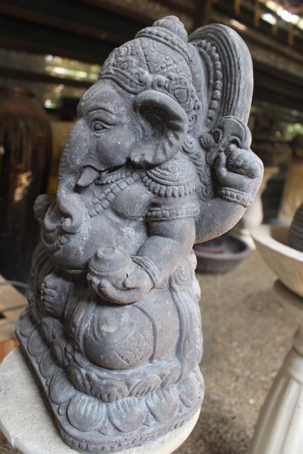 Sand Stone Sculpture S01