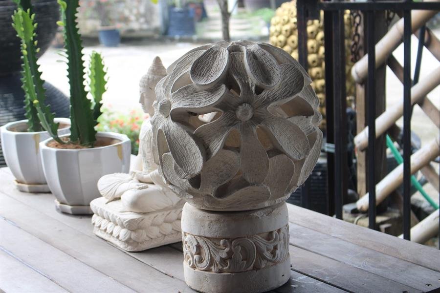 Sand Stone Sculpture S07