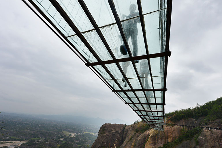 Building Materials Malaysia - Glass Bridge 12