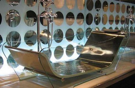 glass bathtub 4