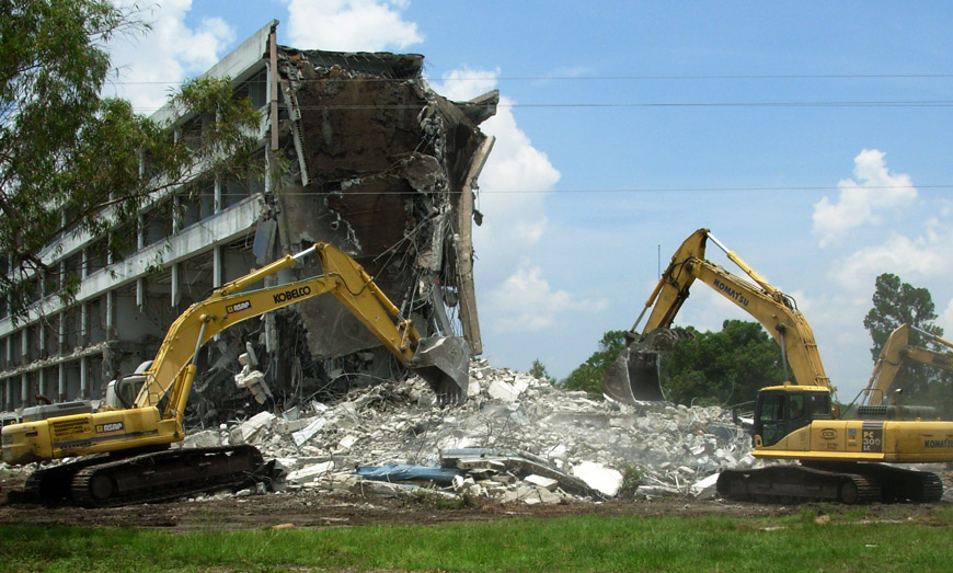 building materials from recycled materials demolition